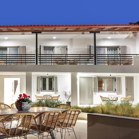 Araliki Suites โปไลโครโน ภายนอก รูปภาพ