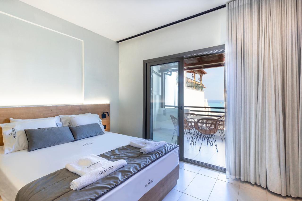 Araliki Suites โปไลโครโน ภายนอก รูปภาพ