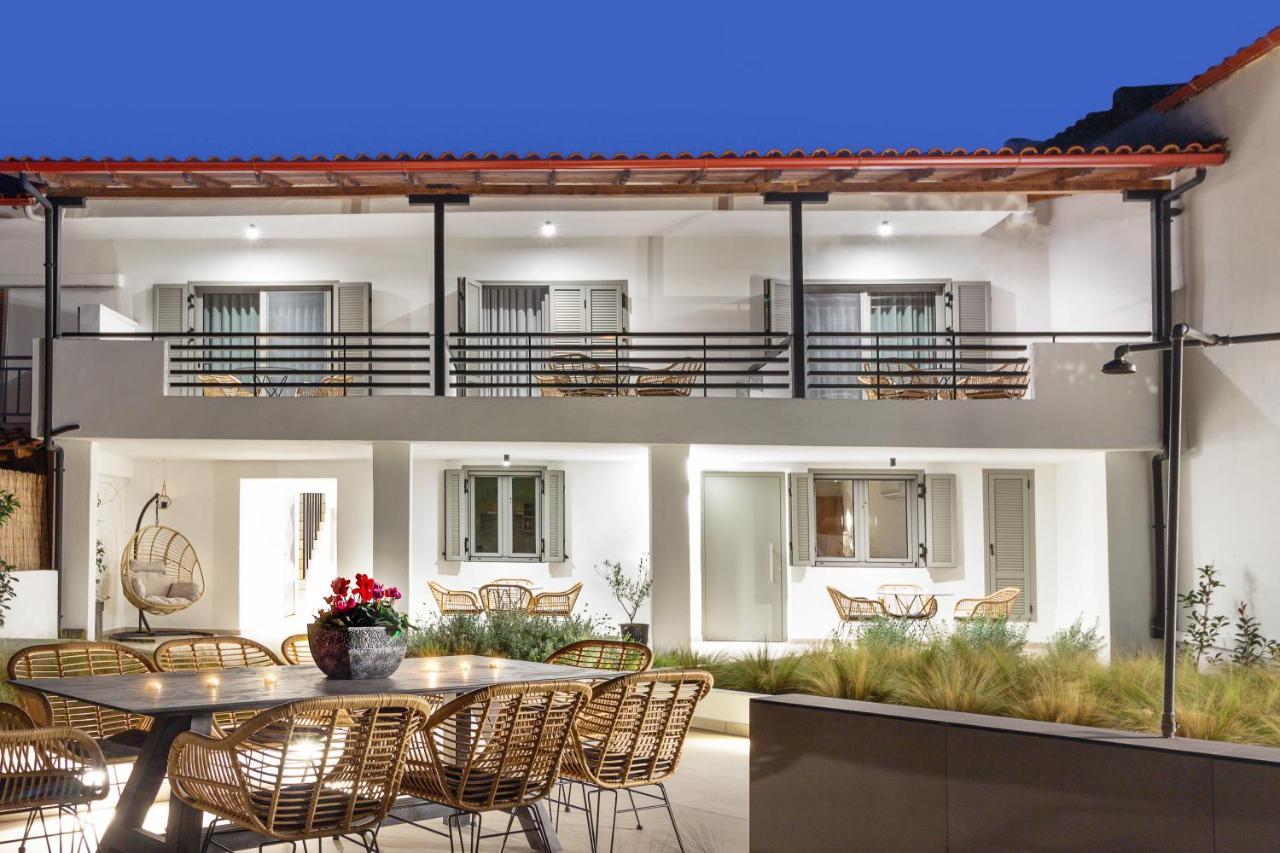 Araliki Suites โปไลโครโน ภายนอก รูปภาพ