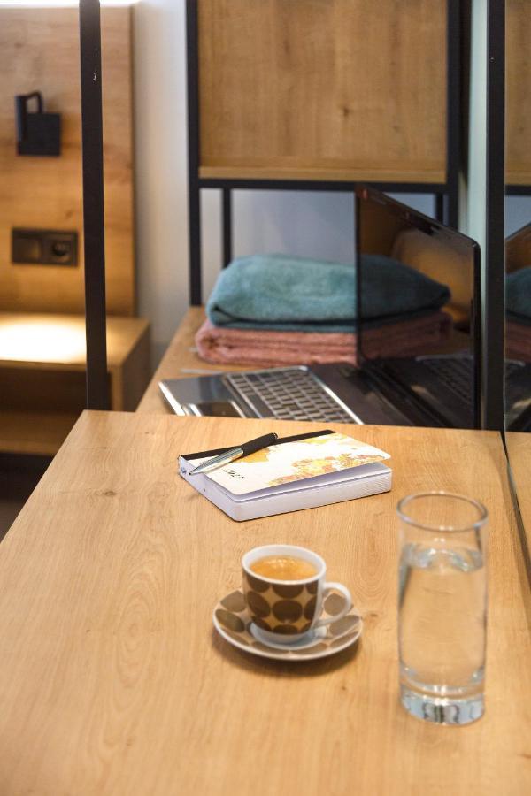 Araliki Suites โปไลโครโน ภายนอก รูปภาพ