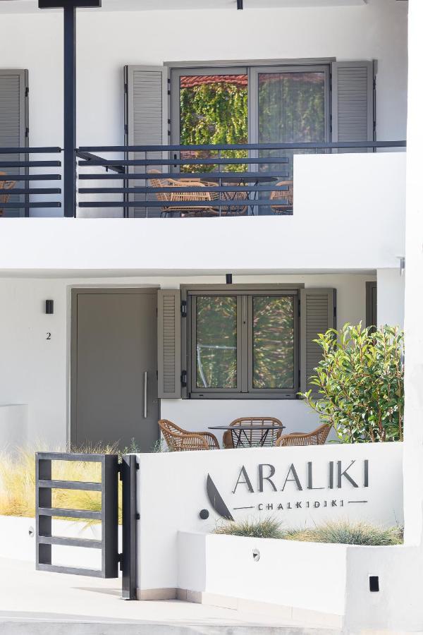Araliki Suites โปไลโครโน ภายนอก รูปภาพ